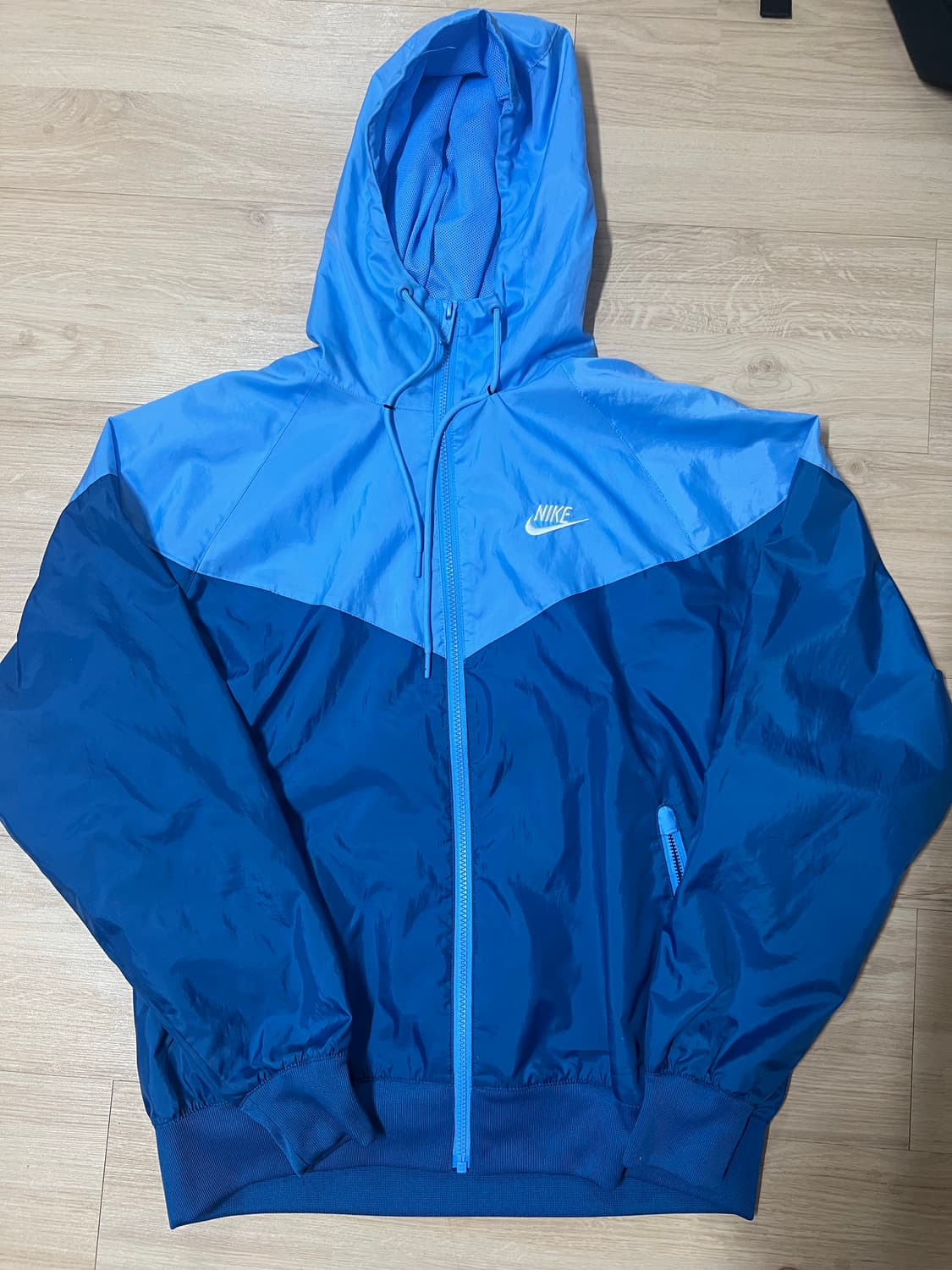 나이키 윈드러너 바람막이 상품이미지1