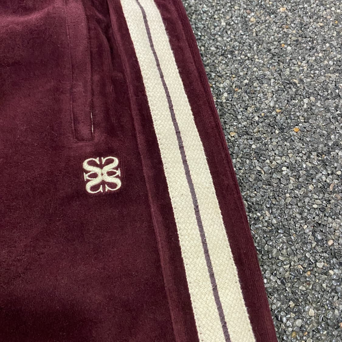 세터 스몰로고 벨루어 버건디 트랙 팬츠 B3830 상품이미지4