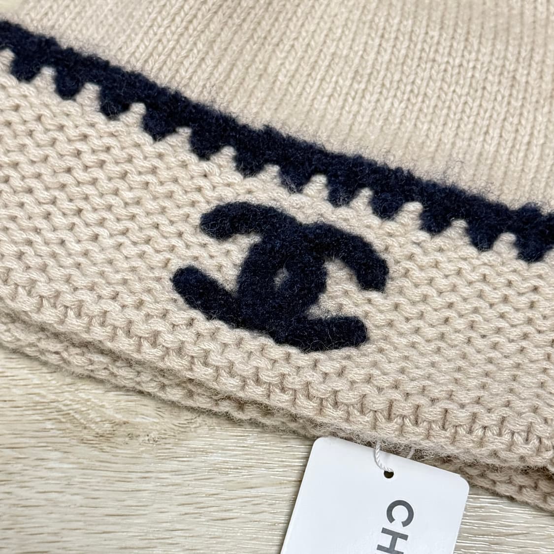 [미사용/OS] 샤넬 CC로고 캐시미어 비니 아이보리 상품이미지2