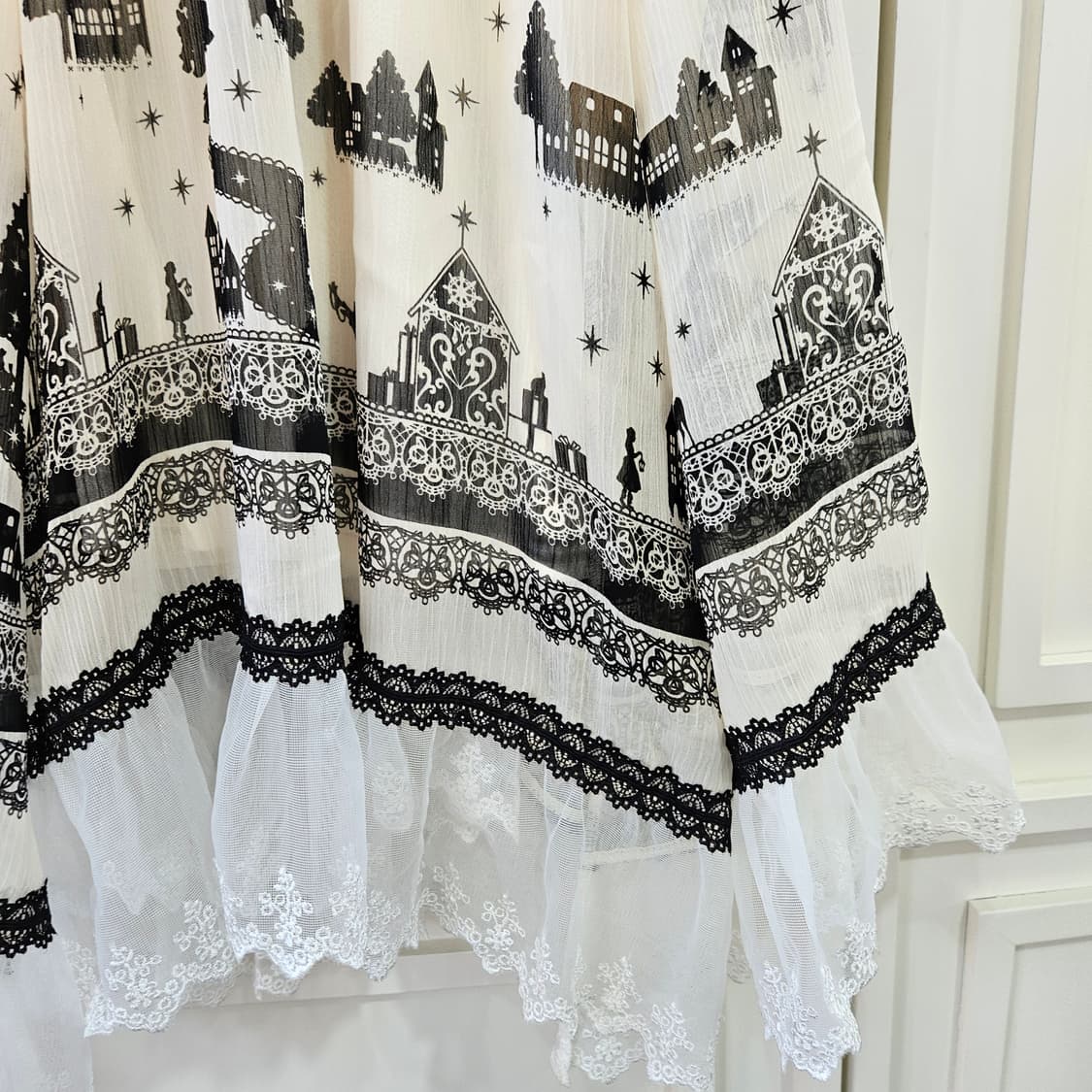 궁전 프린트 레이스 원피스 상품이미지3