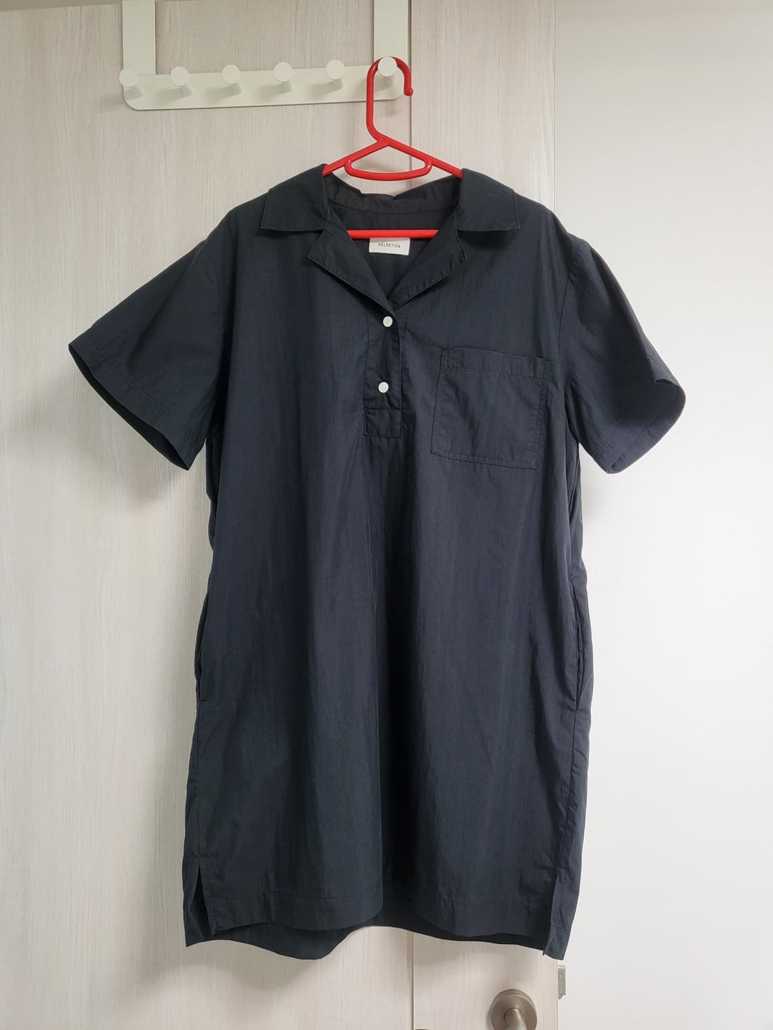 헬베티카 롱셔츠 상품이미지1