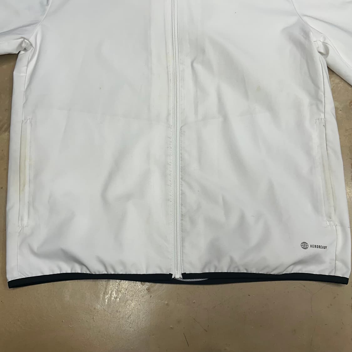 XL 아디다스 첼시 화이트 후드 바람막이 상품이미지6