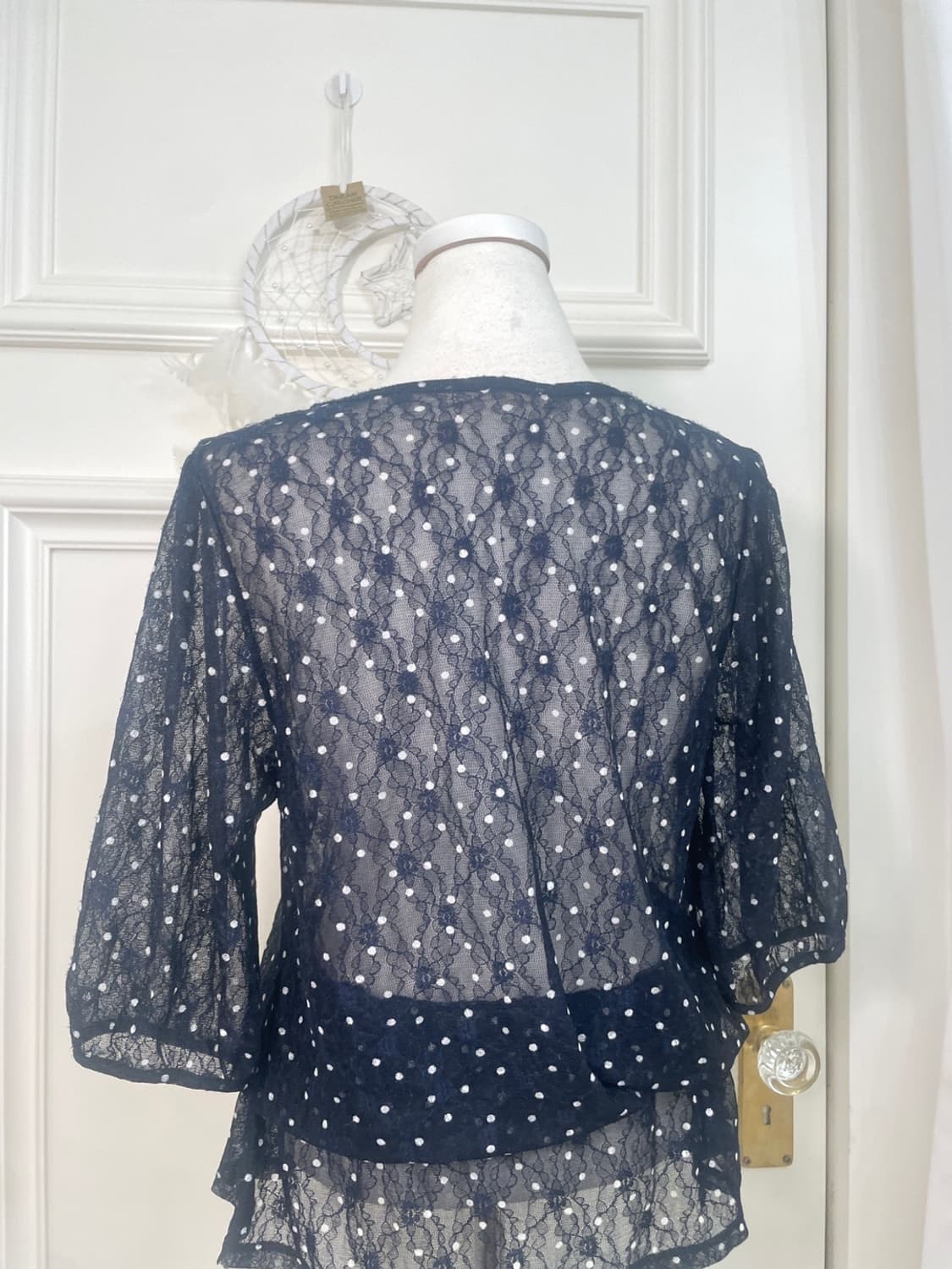 navy lace dot ruffle shirring blouse 상품이미지4