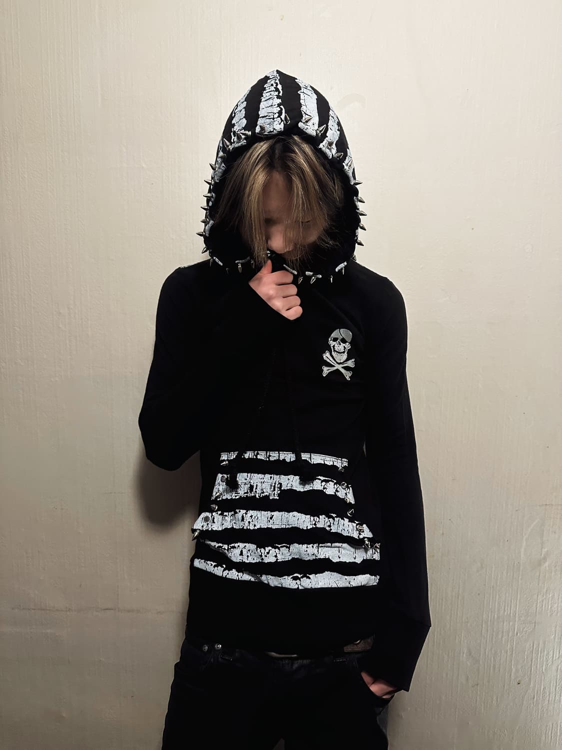 Glad News Skull Hoodie 상품이미지1
