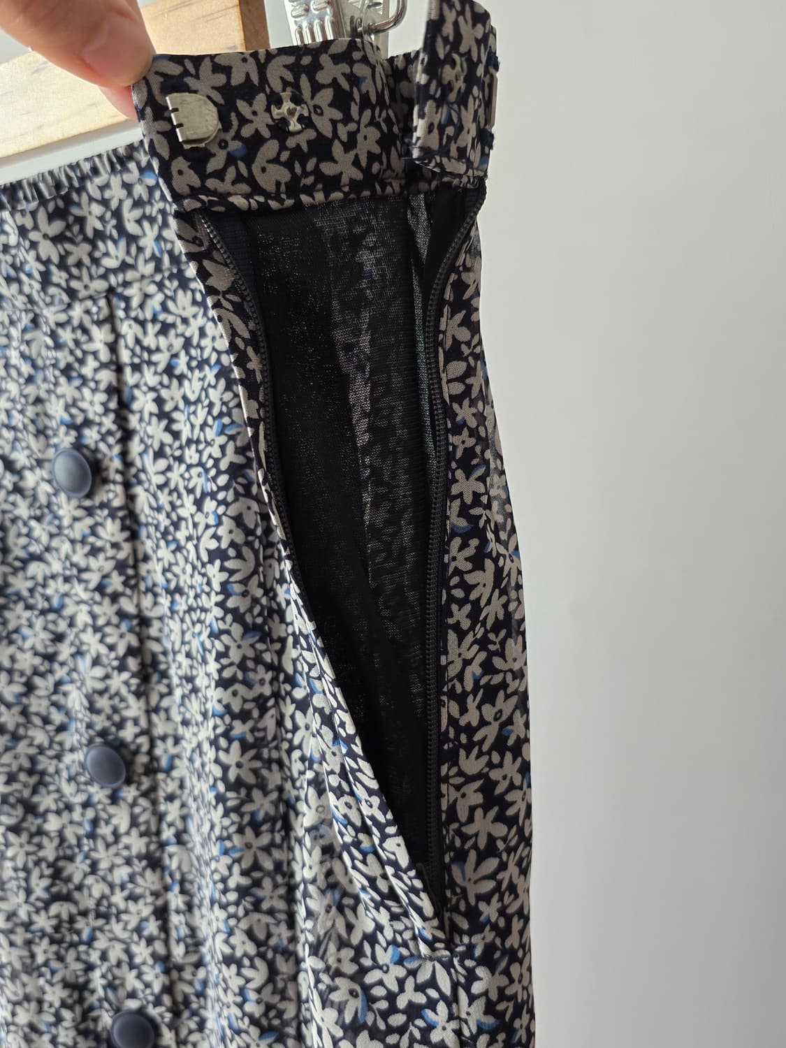 빈티지 네이비 플라워 버튼 스커트 상품이미지7