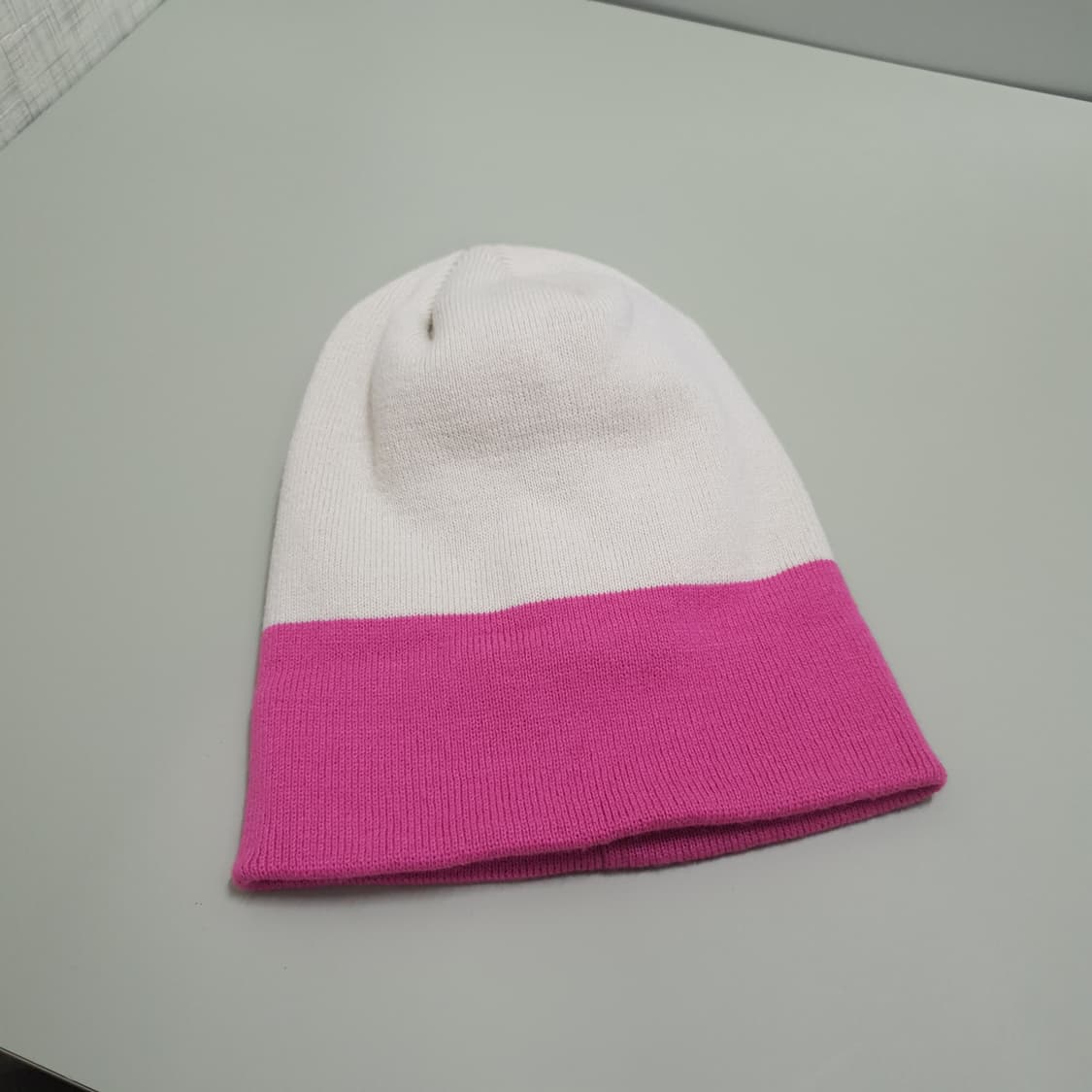 정품 OS) 스투시 헬베티카 자카드 비니 화이트 크림 보증 상품이미지3