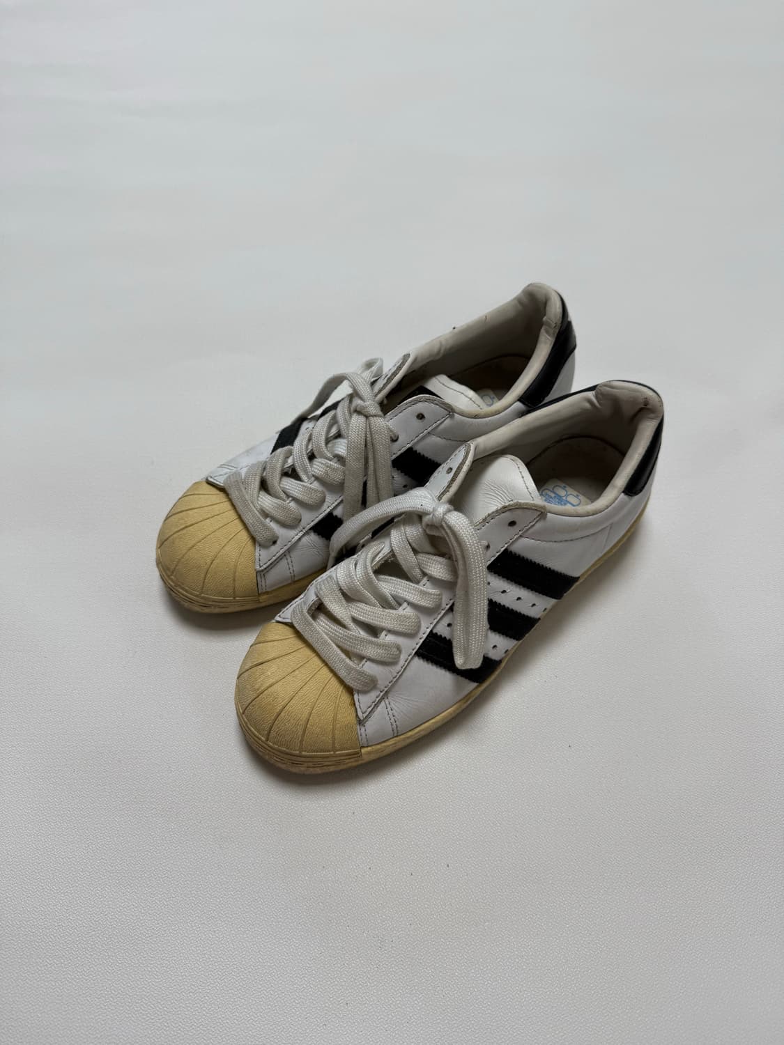 아디다스 슈퍼스타 220 상품이미지2