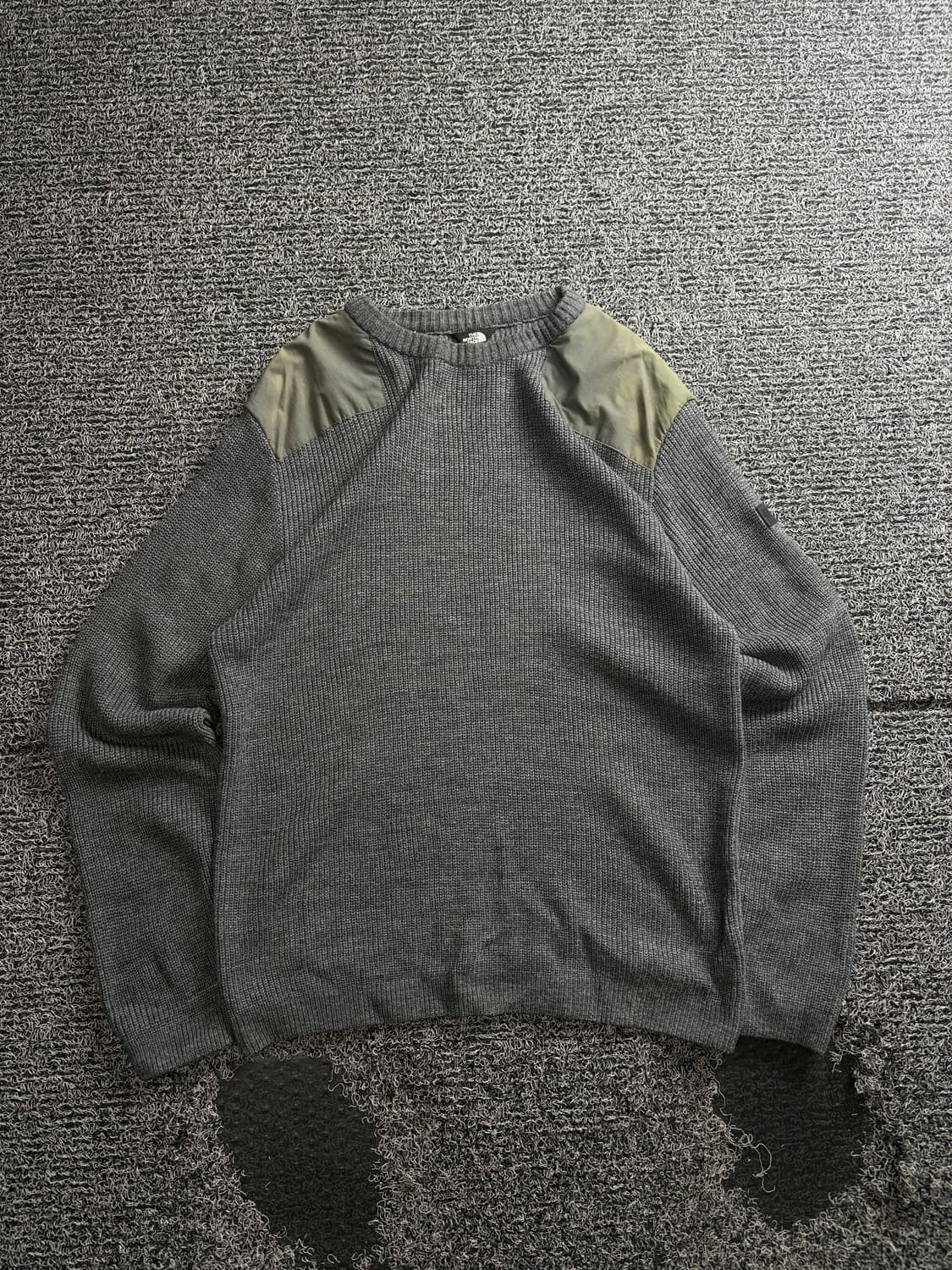 노스페이스 숄더 패치 코만도 울 니트 3834 상품이미지2