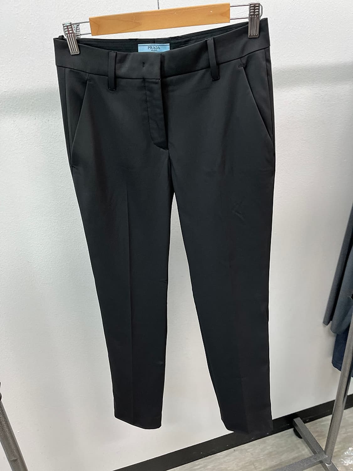 여) 프라다 블랙 슬랙스  상품이미지4