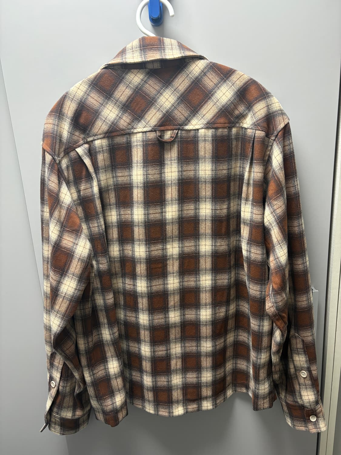 디써티원 체크 집업 브라운 상품이미지2