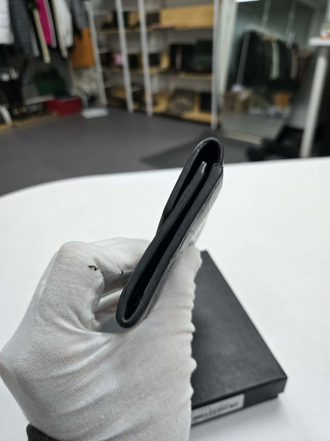 [A급컨디션]입생로랑 크로커다일 엔벨로프 반지갑 상품이미지5