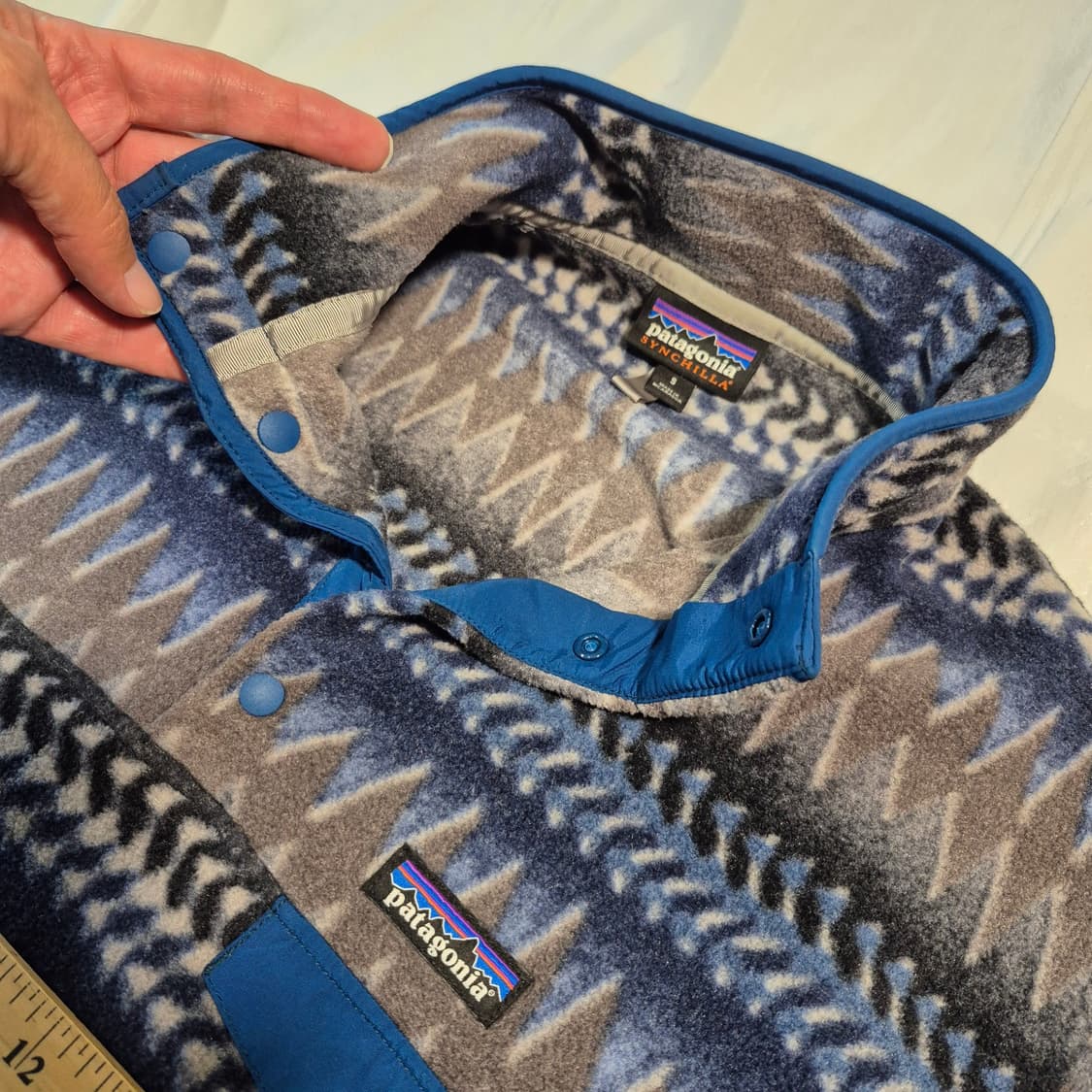 17FW 파타고니아 신칠라 스냅-T 아즈텍 패턴 상품이미지2