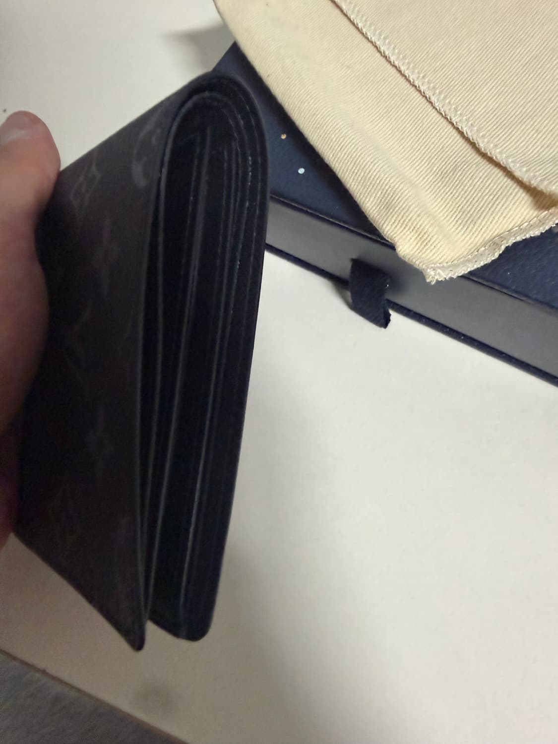 루이비통 이클립스 반지갑 급처 상품이미지4
