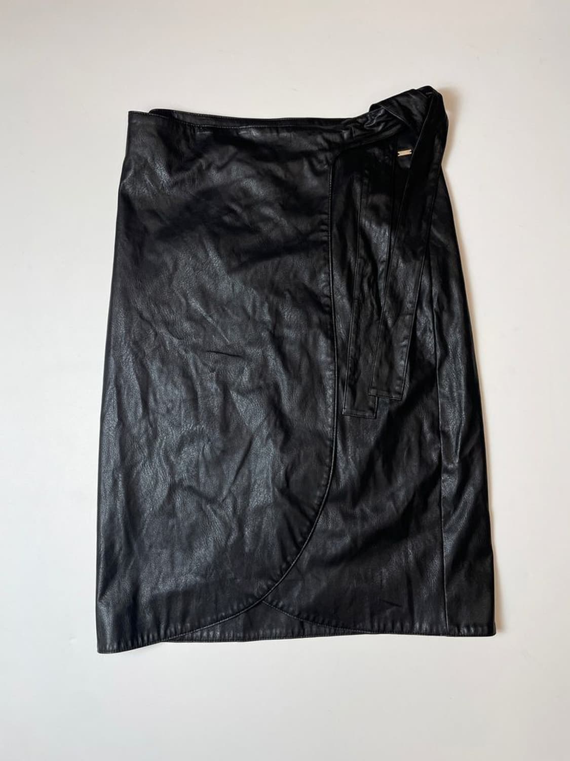 아르마니 익스체인지 가죽 랩 스커트 PN9284 상품이미지1