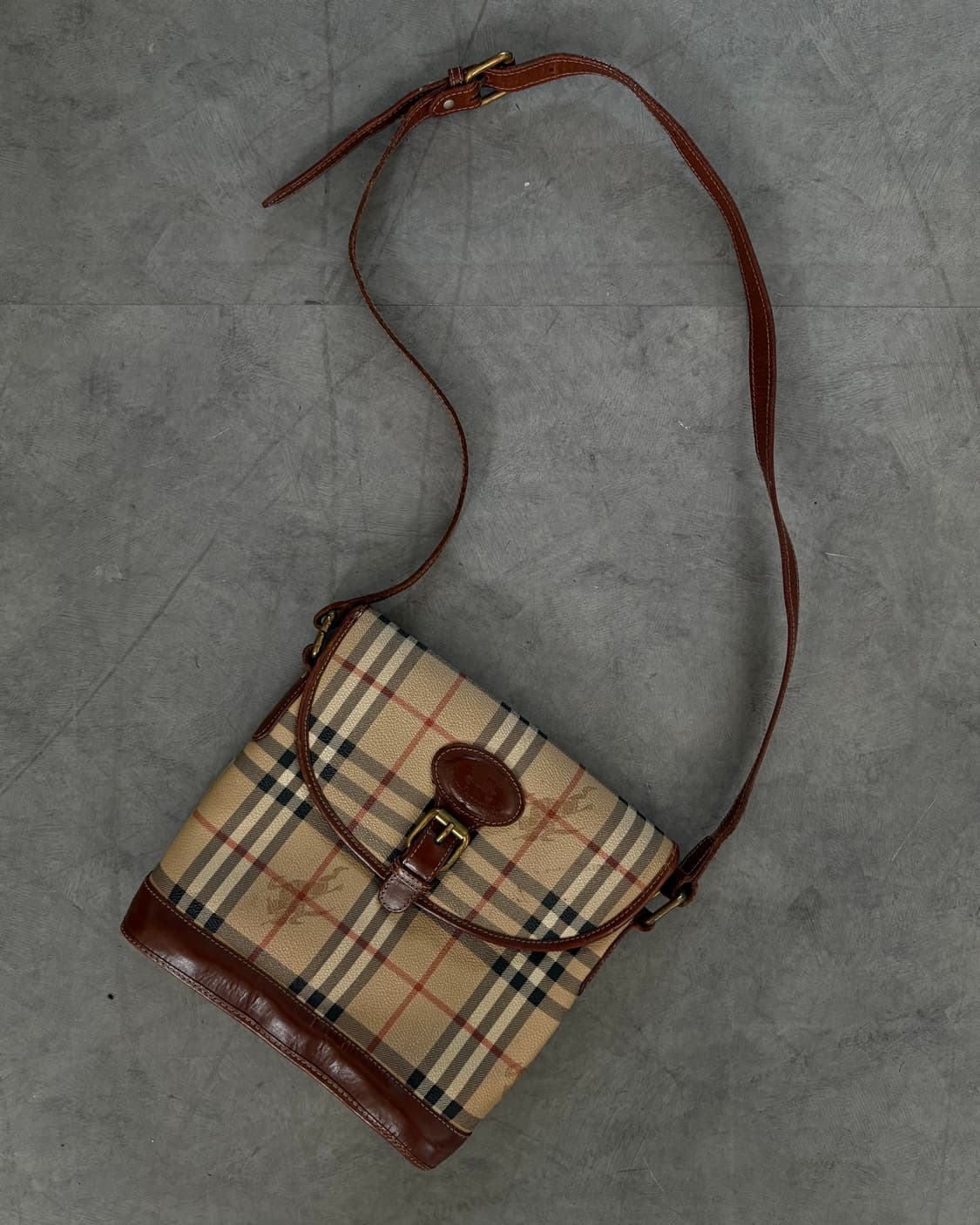 Burberry 버버리 노바체크 크로스백 상품이미지1