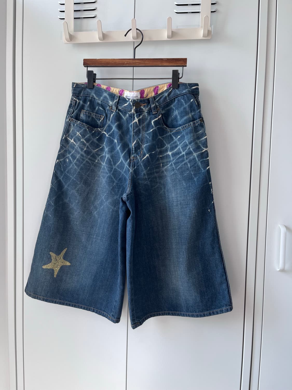 츠모리치사토 Tsumori chisato 별 페인팅 데님 5부 팬츠 상품이미지7