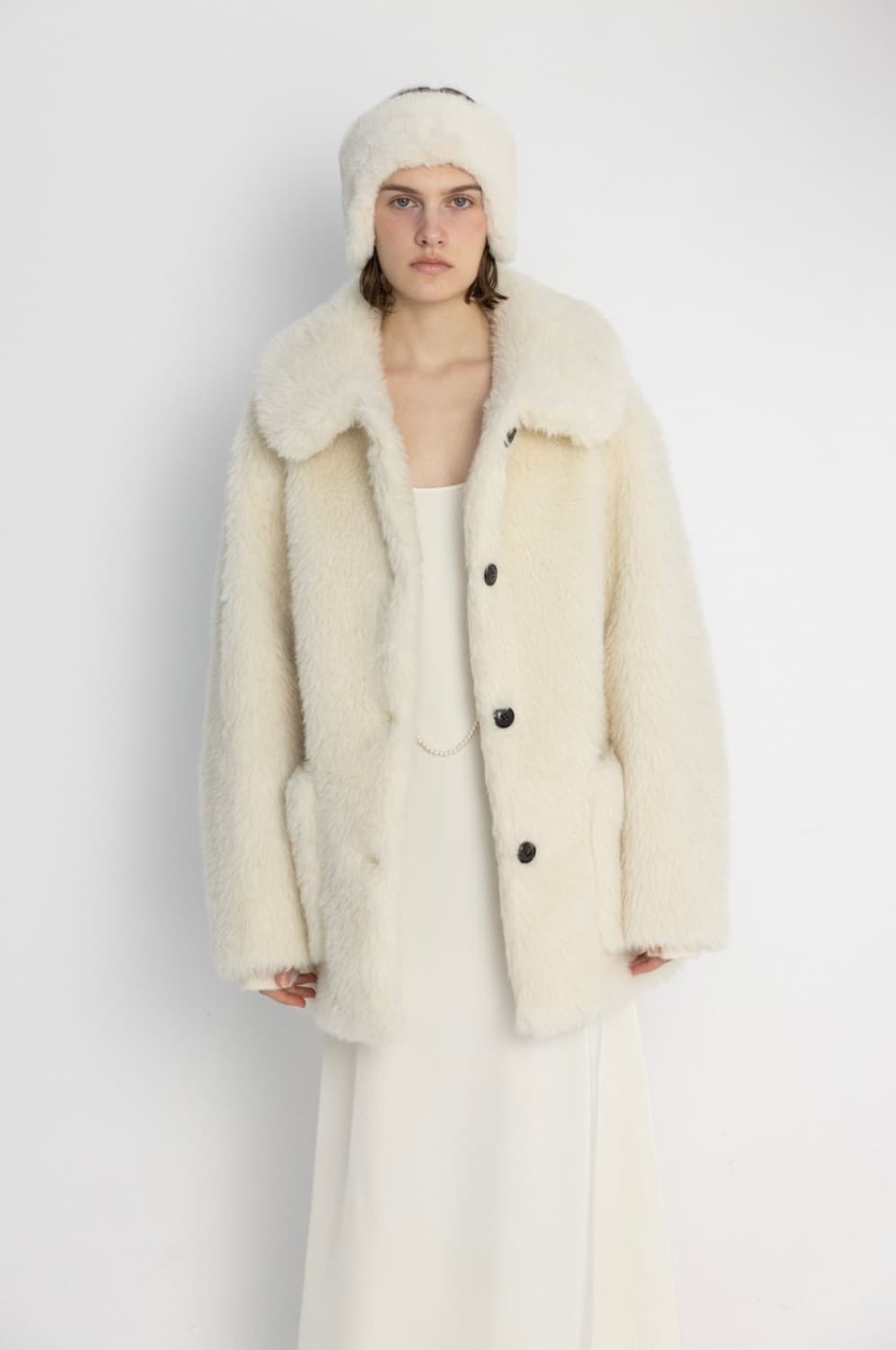 모노하 울 플러피 하프코트 아이보리 상품이미지1