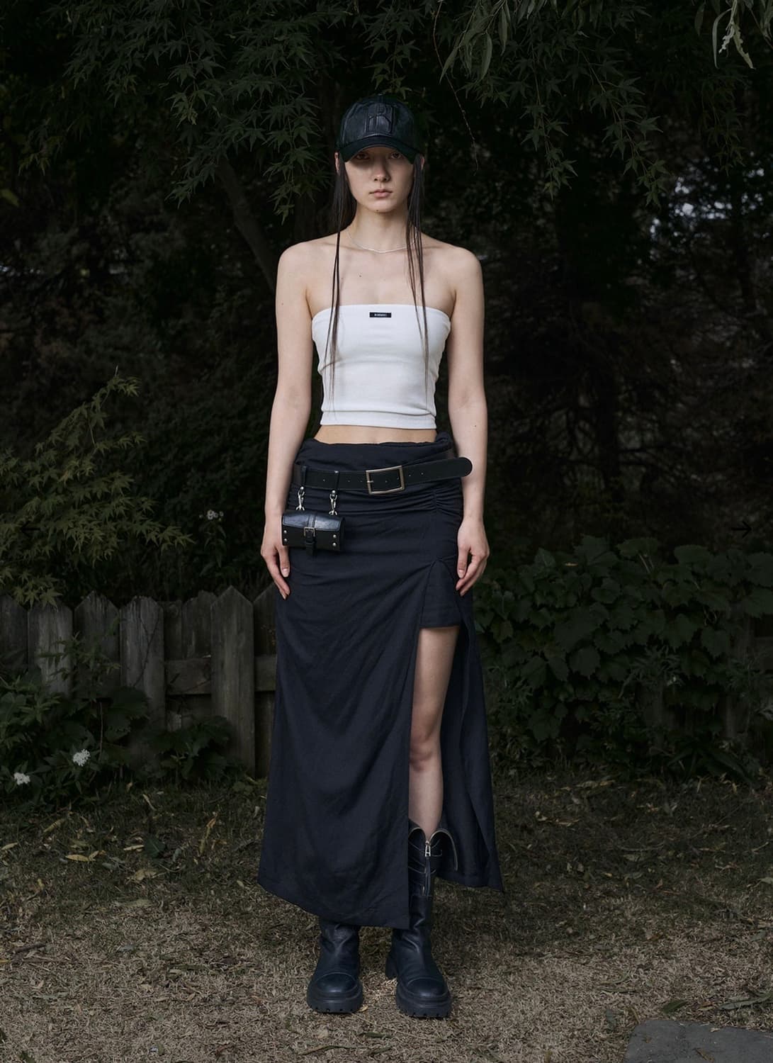 보헤미안서울 SHIRRING LINEN SLIT OPS, BLACK 상품이미지4