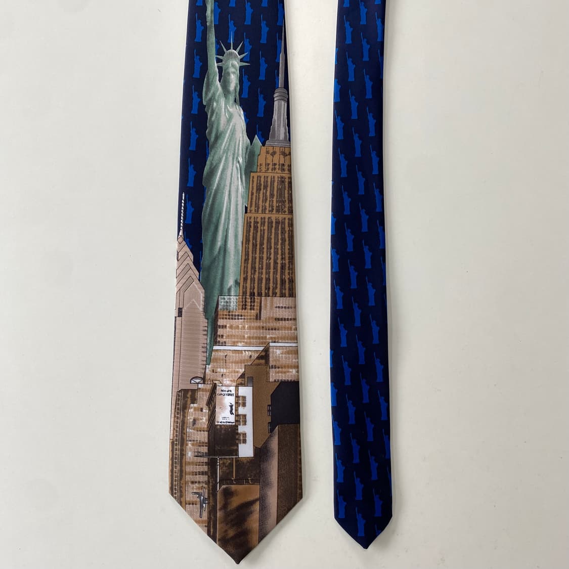 Denny’s MAN  자유의 여신상 넥타이 상품이미지1