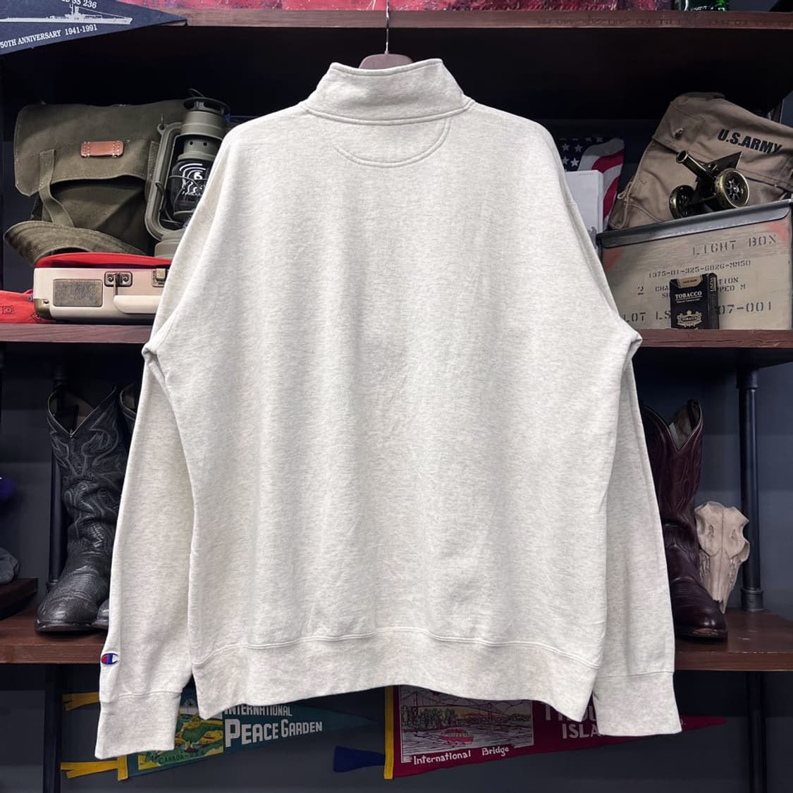 챔피온 그랜드 밸리 스테이트 레이커스 스펠아웃 반집업 스웨터 N427 상품이미지2