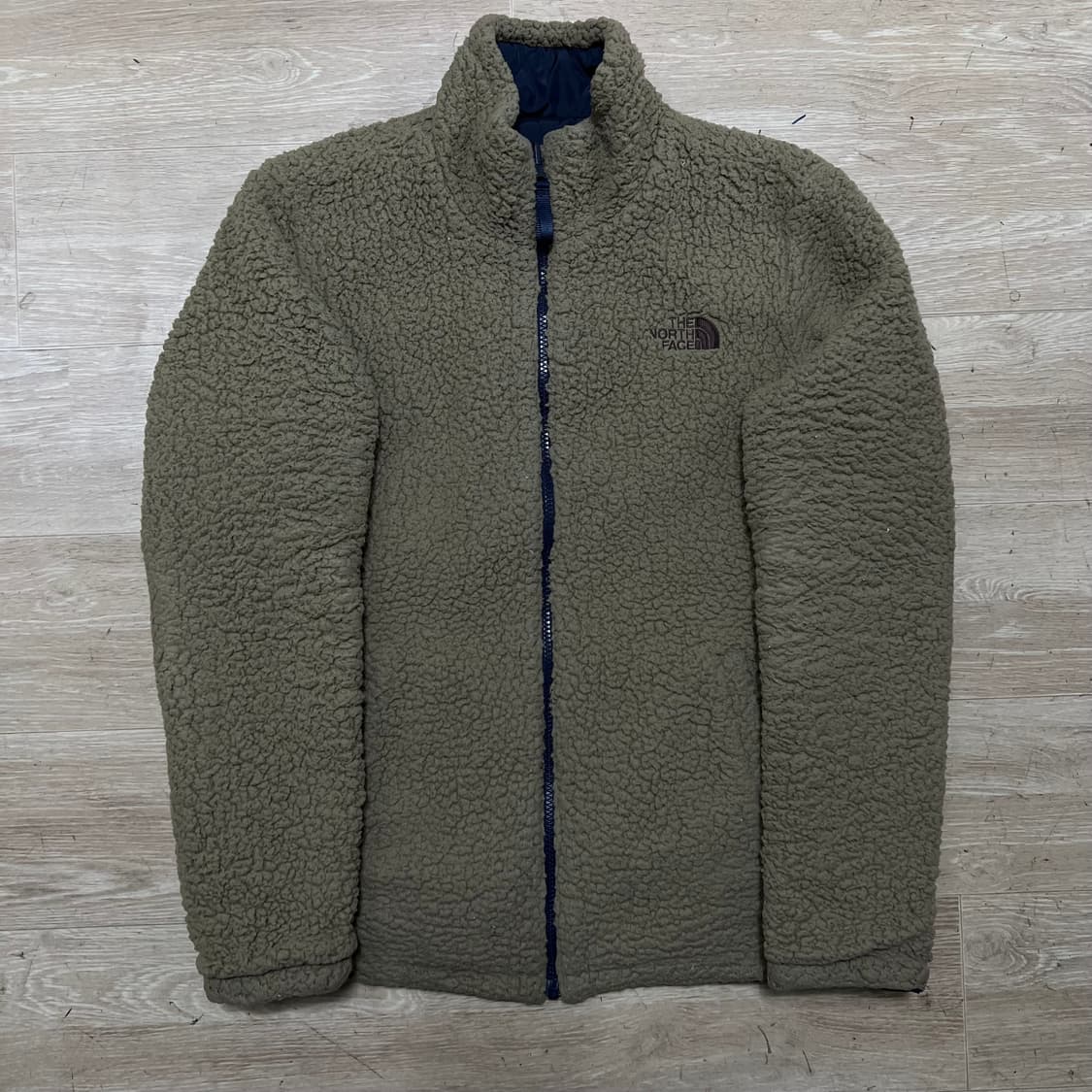 노스페이스 여성 리버시블 뽀글이 후리스 퀼팅점퍼 [네이비] S/90 상품이미지5