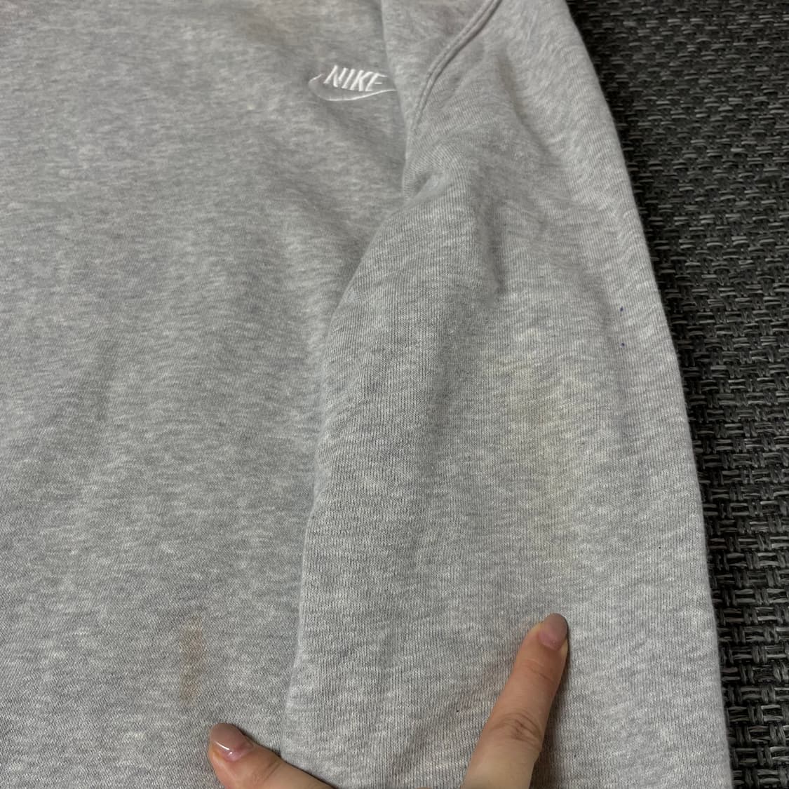 나이키 자수로고 그레이 맨투맨 S 상품이미지6