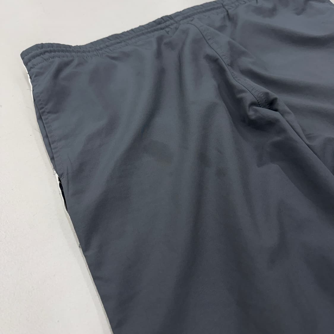 나이키 00s 스우시 올드스쿨 사이드리인 바람막이 트랙팬츠 상품이미지5