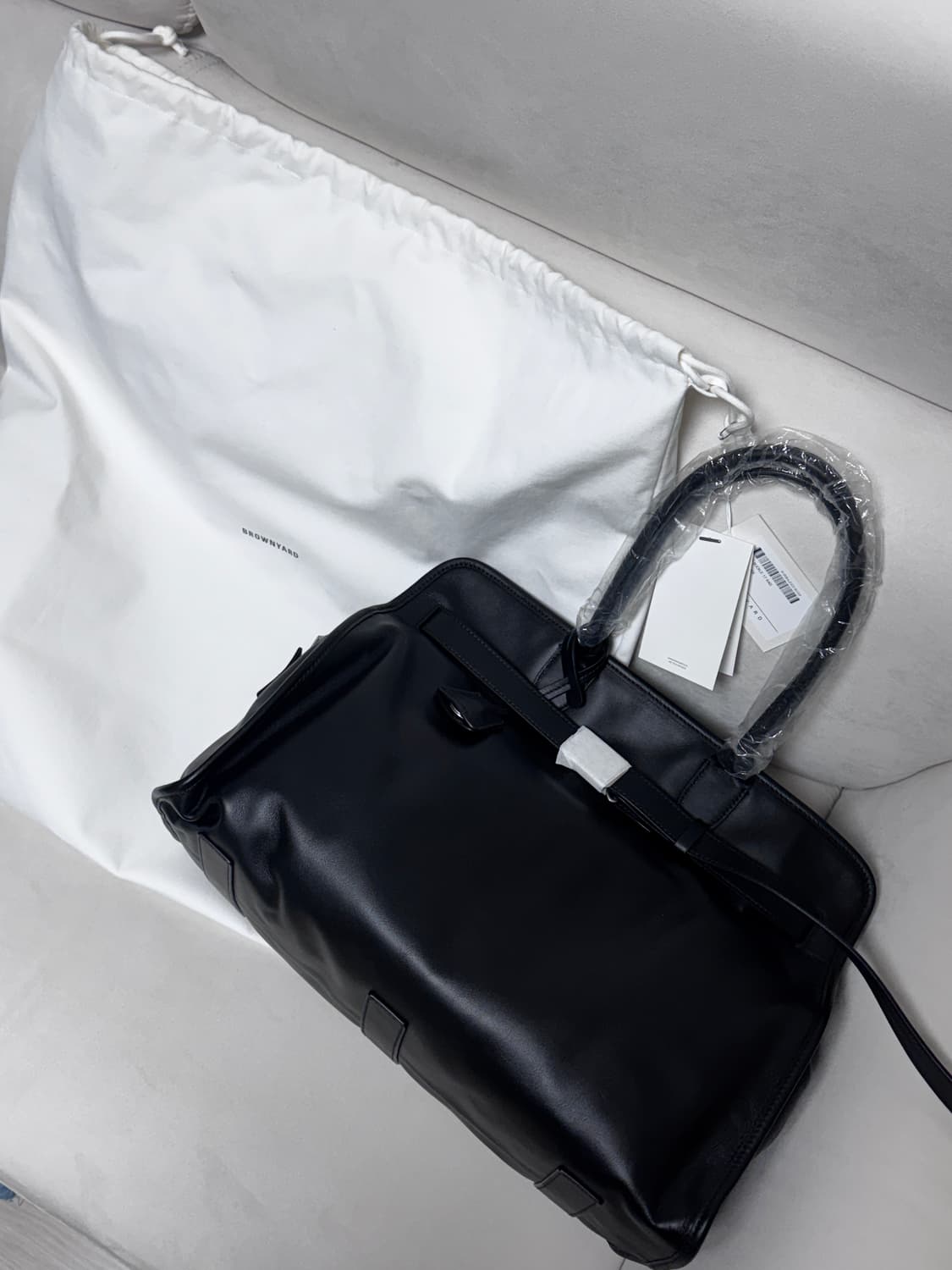 브라운야드 레더 버클 17 백 블랙 상품이미지1