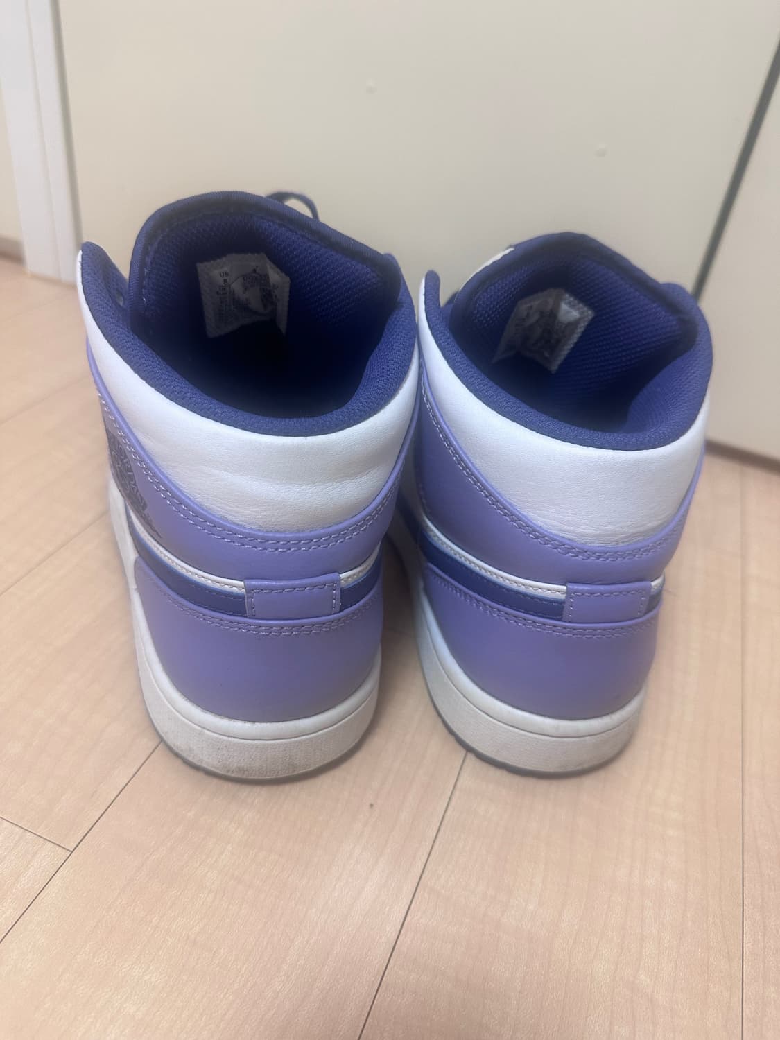 나이키 에어 조던 1 미드 퍼플 260mm 상품이미지4