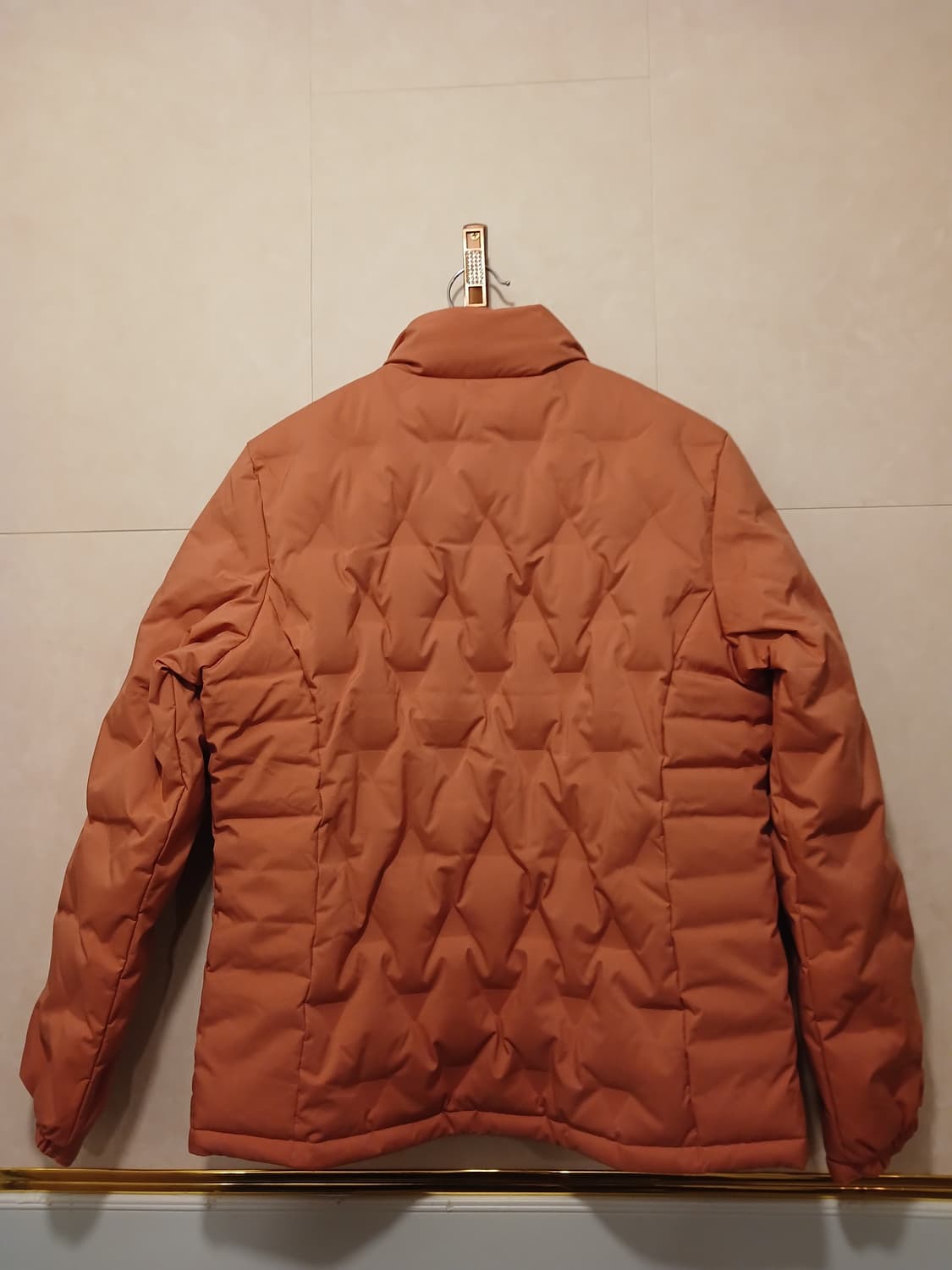 네파 정품 여성 경량패딩 90 사이즈 상품이미지10