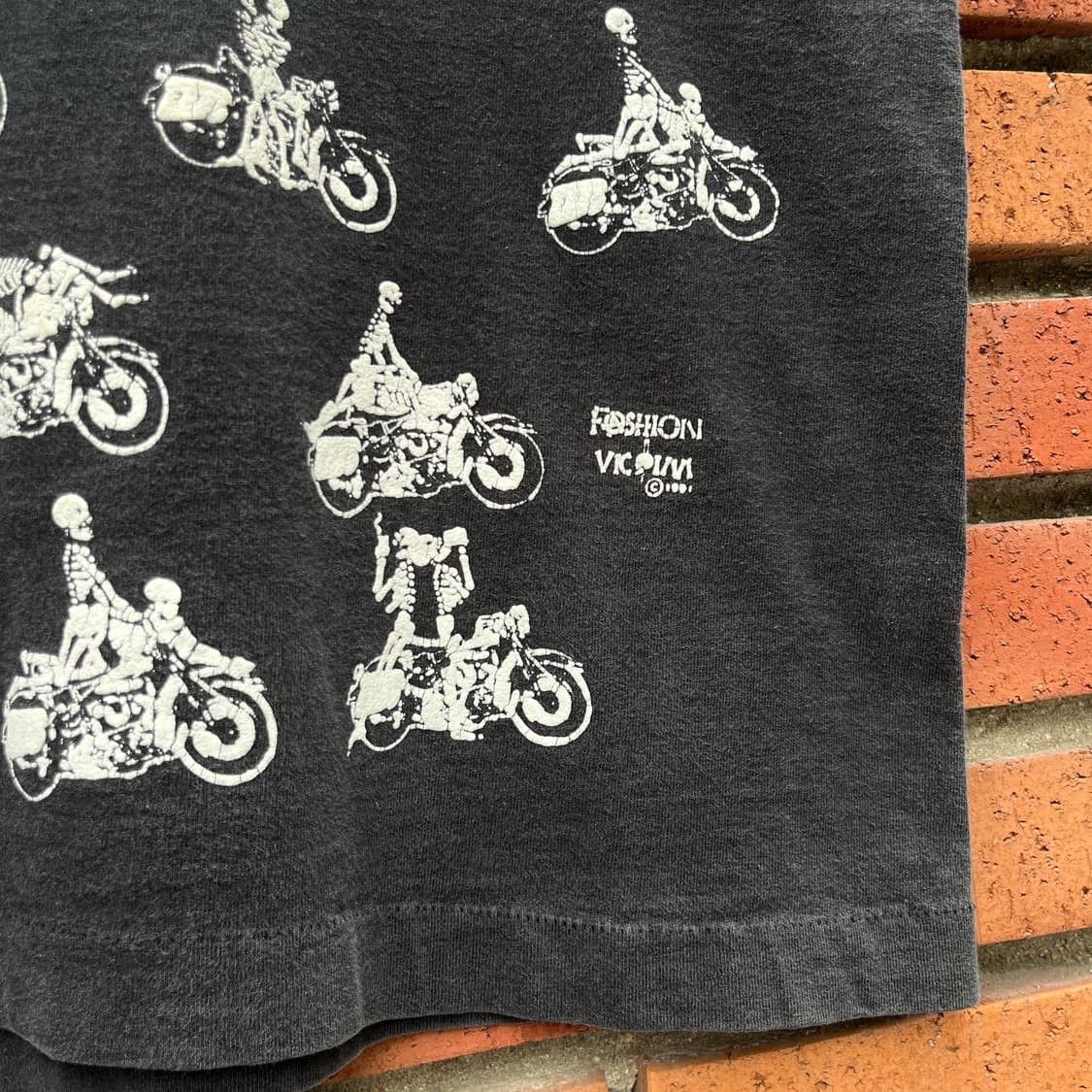 90s 빈티지 스켈레톤 섹스 포지션 티셔츠 (100) 상품이미지3