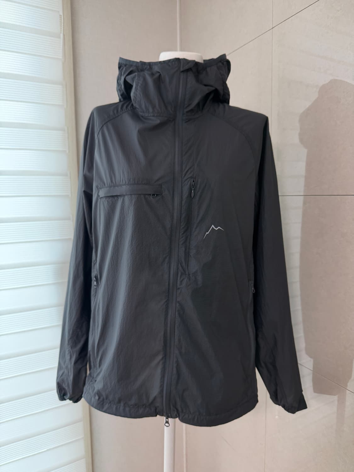 케일 cayl 라이트 에어 패커블 자켓 그레이 S 상품이미지1