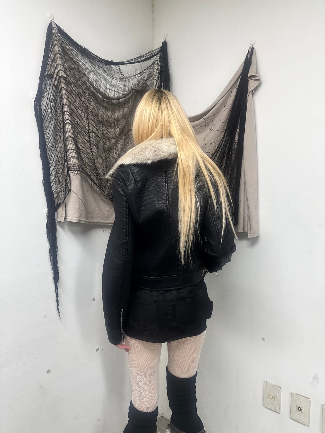 White Fur Trimming Black Chic Leather Ja 상품이미지8