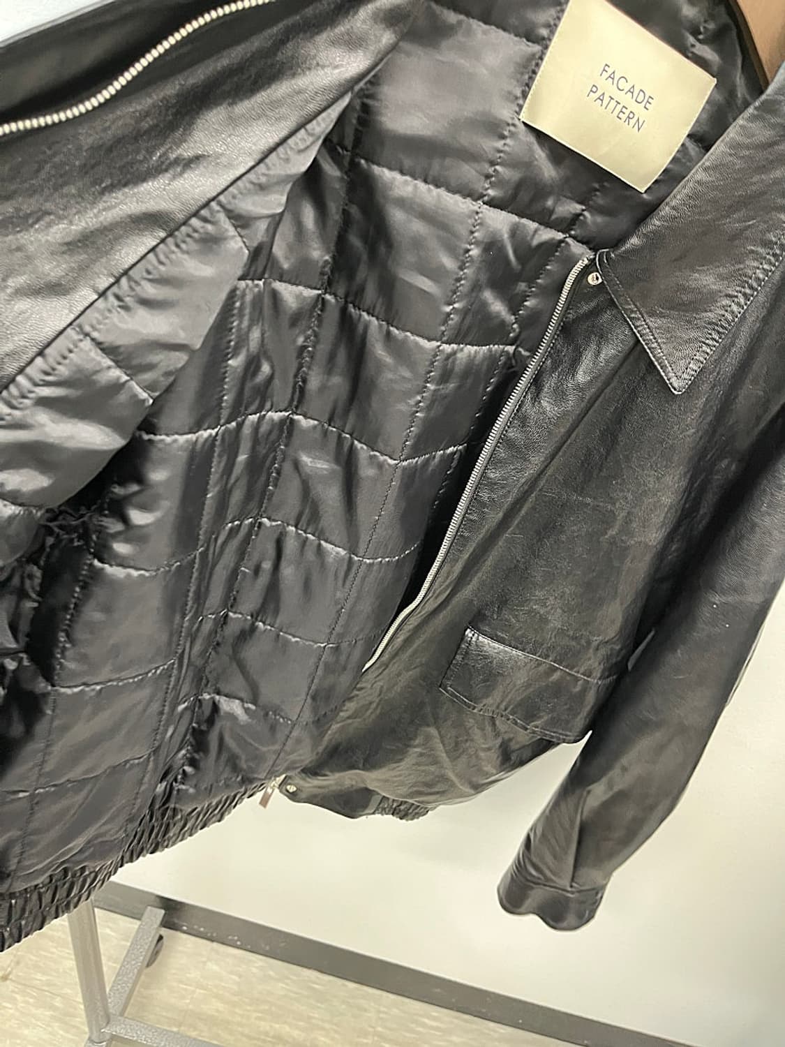 여) 파사드패턴 레더 오버 블루종자켓  상품이미지6