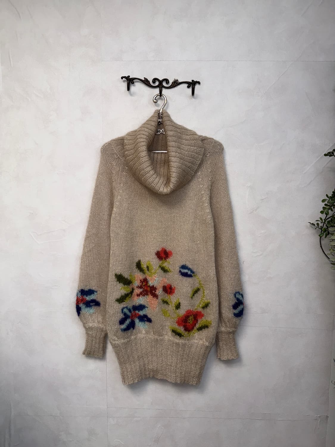 Beige bohemian floral mohair 오프숄더 ops 상품이미지4