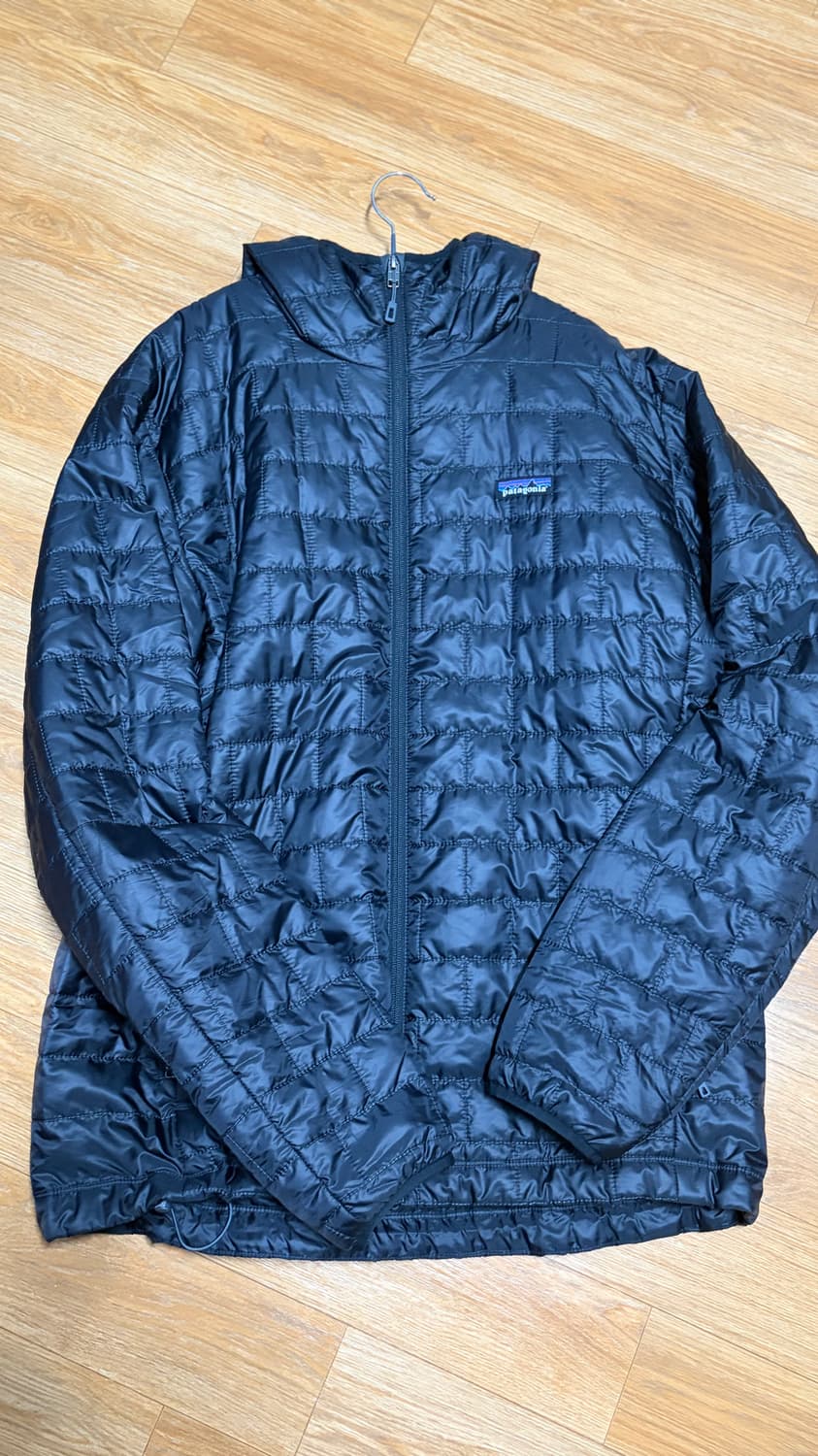 파타고니아 나노퍼프 후디자켓 XL(블랙) 상품이미지1