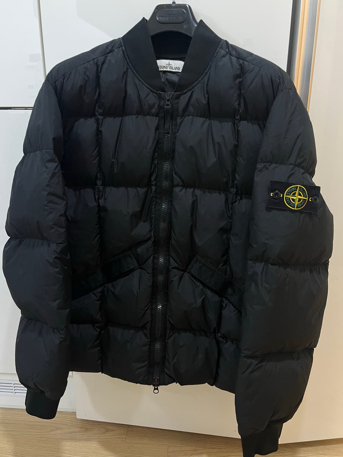 스톤아일랜드 크링클랩스 논후드패딩 xl (새상품급) 상품이미지1
