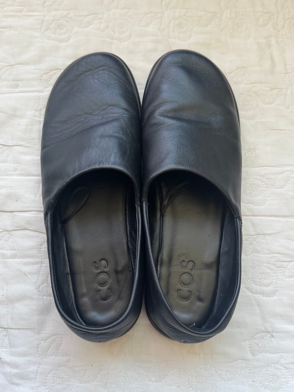 COS 블랙 레더 슬립온 [44] 상품이미지3