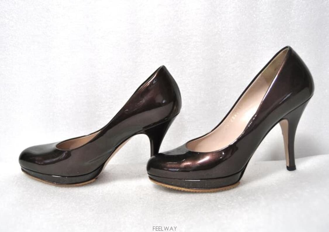 페레가모/여성에나멜유광펌프스구두(사이즈230) 상품이미지4