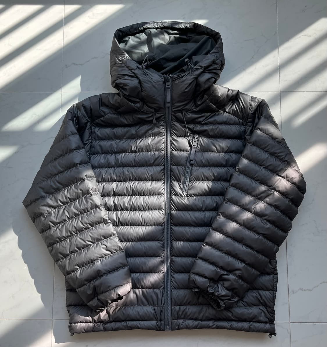 헤지스 his 경량패딩 그레이 [S사이즈] 상품이미지1