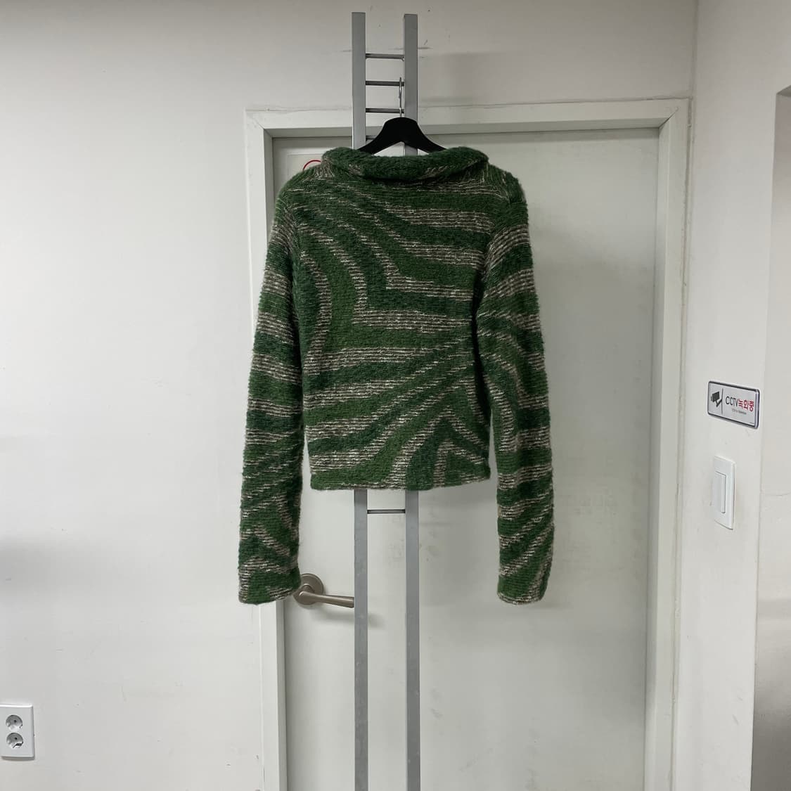 미쏘니 모헤어 헤비 가디건 44(W) 상품이미지5