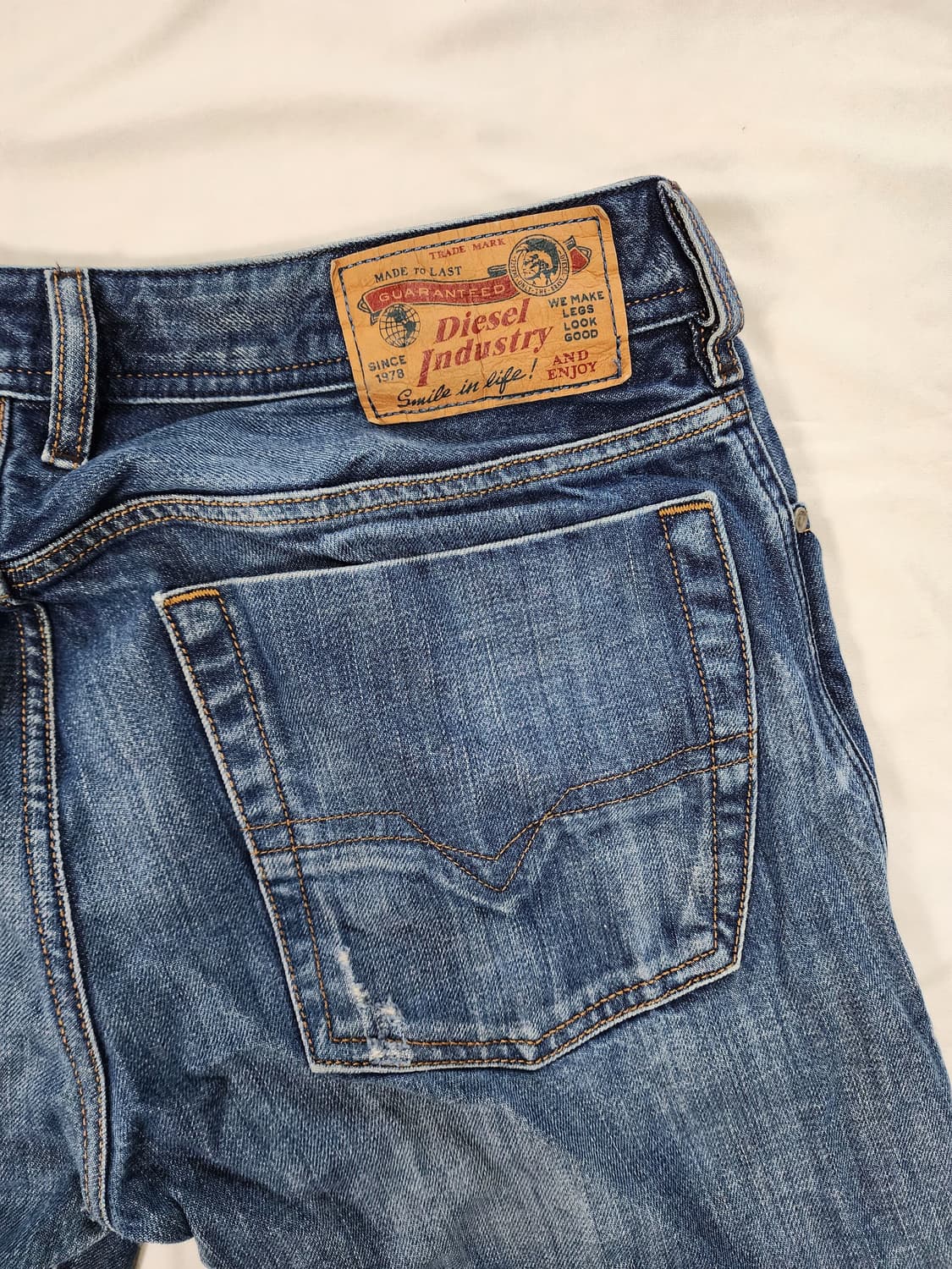 디젤 자티니 데미지 부츠컷 팬츠 상품이미지4