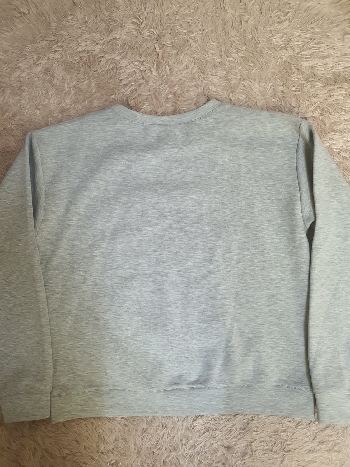 미카엘라 버거 향수병 맨투맨 상태 굿 사이즈 55~66 상품이미지3