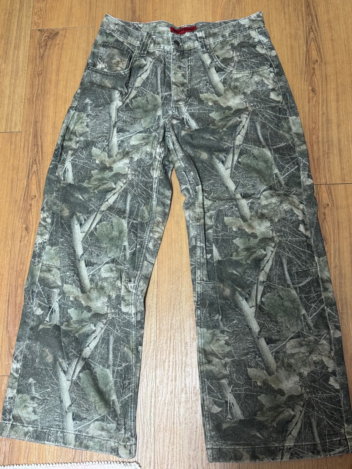 제이디드런더 리얼트리 팬츠 상품이미지1