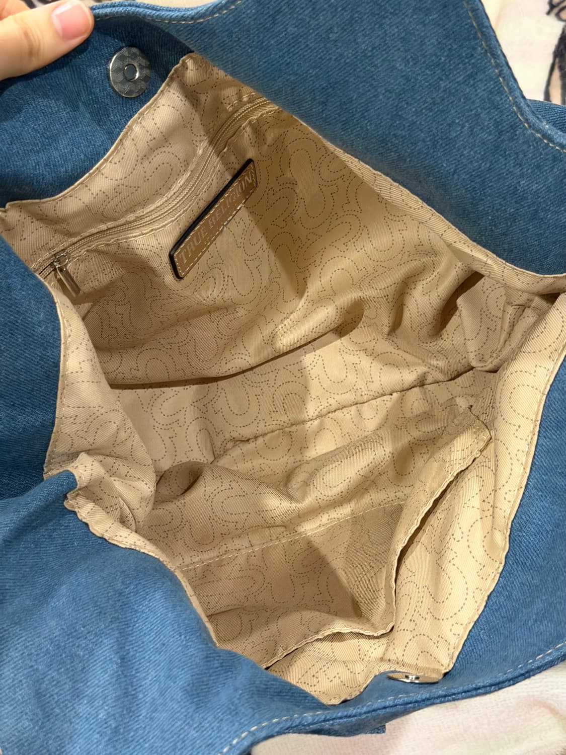 [신상✨블프세일] 트루릴리젼 숄더백 데님 빈티지 스티치 상품이미지6