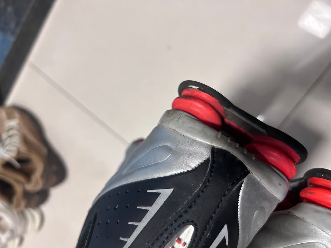 나이키 샥스R4 메탈릭실버레드285 상품이미지4