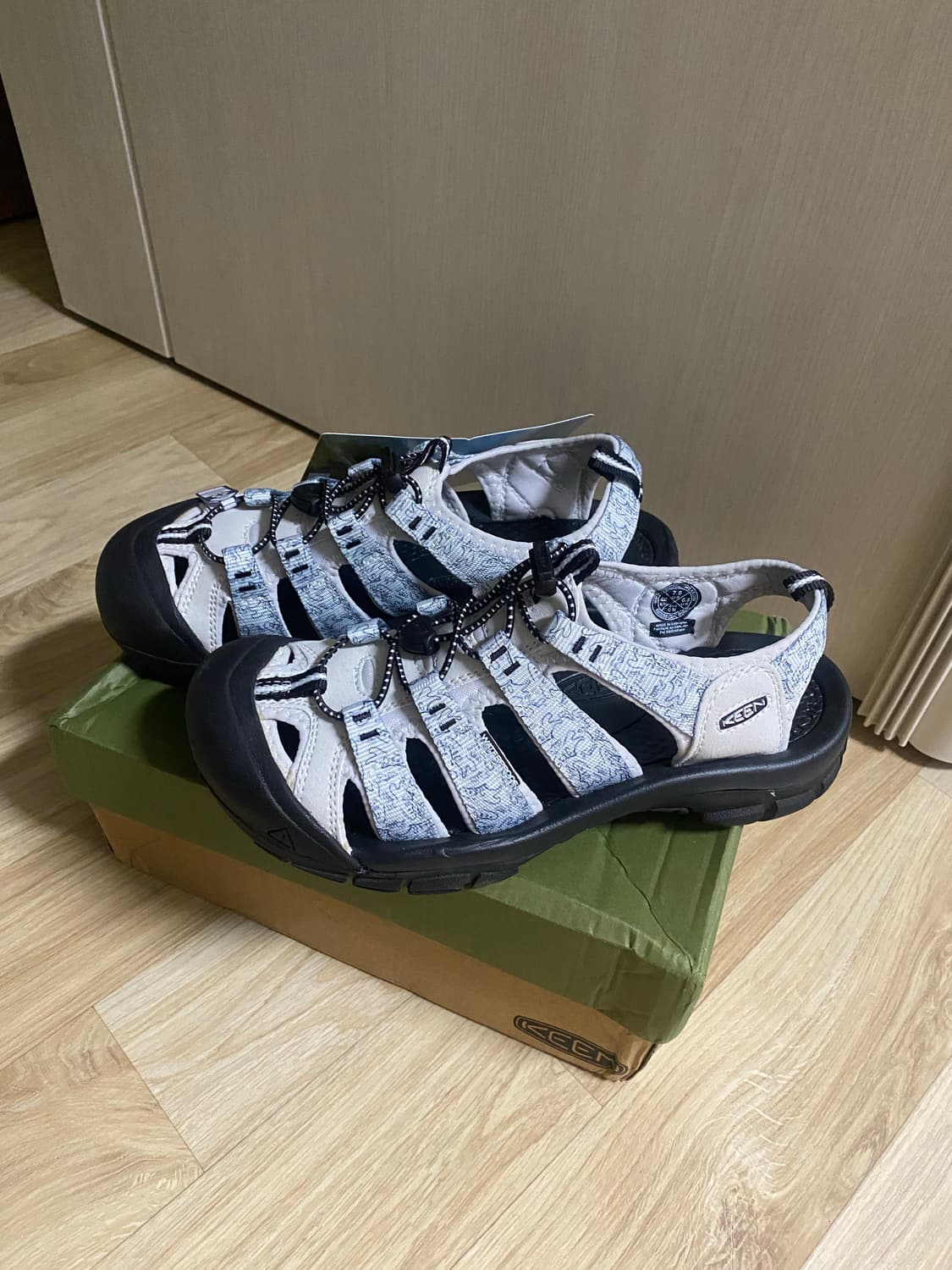 킨 keen 운동화샌들 상품이미지2