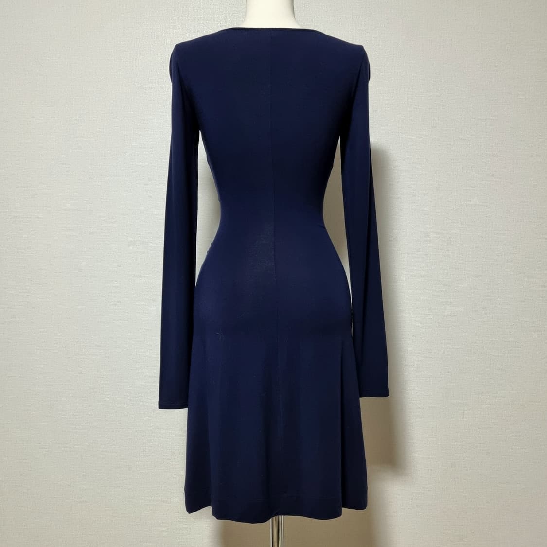 엠포리오 아르마니 원피스 코튼스판셔링 (44-날씬55/표기38) 상태최상 상품이미지4