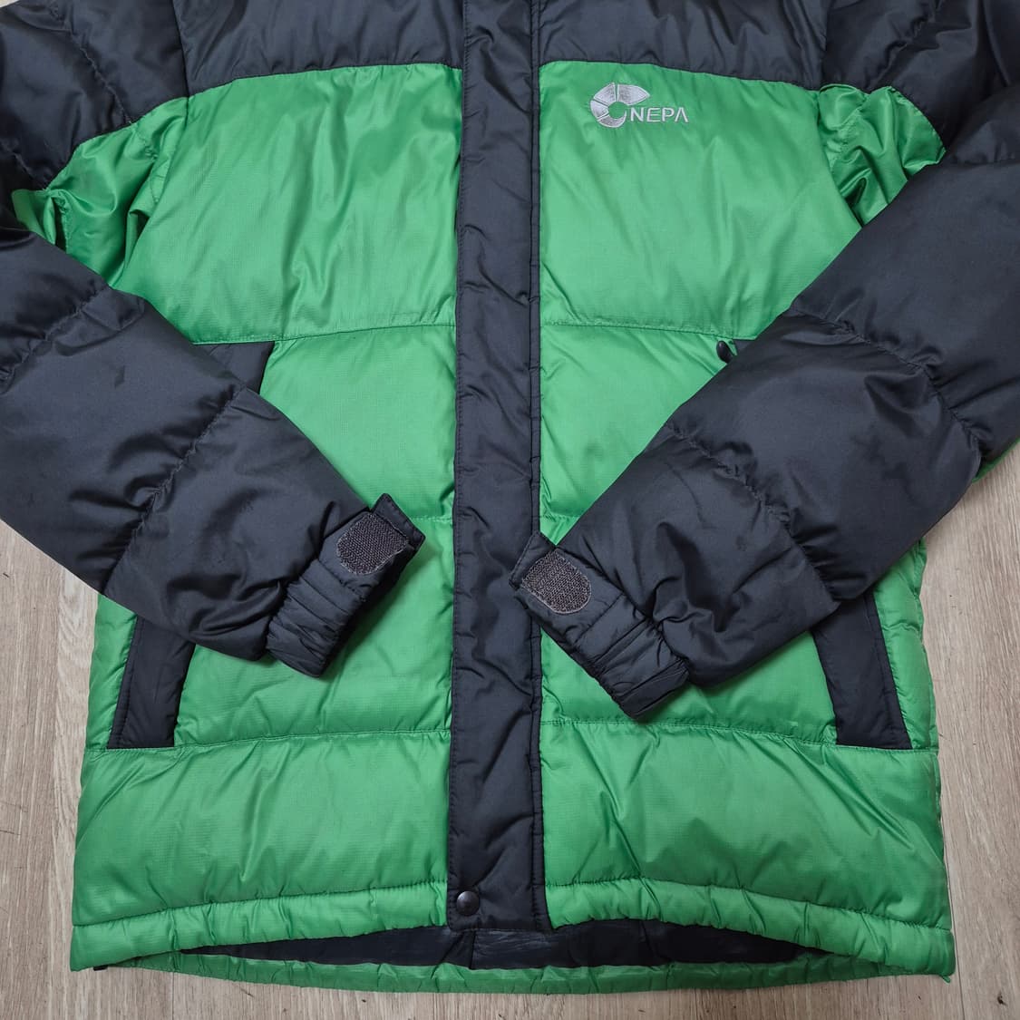 네파 남성 덕다운 오리지널 로고 후드 패딩 상품이미지3