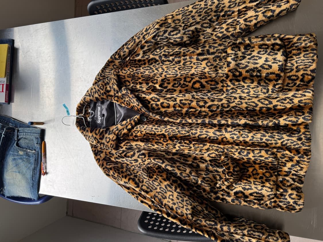 슈프림 레오파드 퍼자켈 상품이미지2
